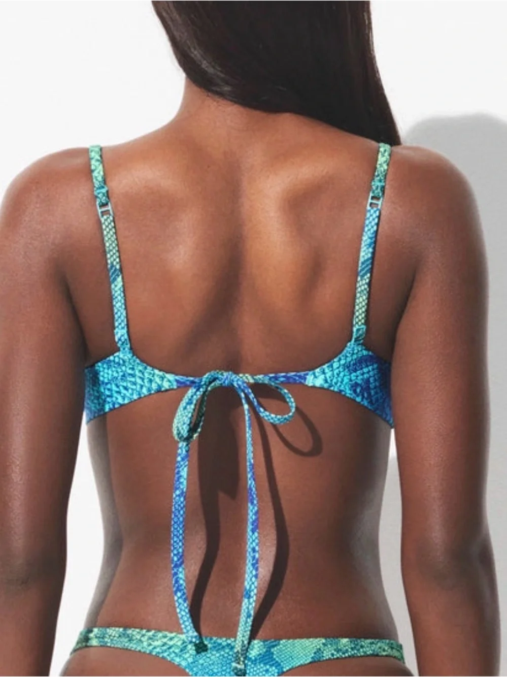 🦋SKIMS Signature Swim Ultimate Push-Up Top | Aqua Ombre Snake | Size 4 | NWT